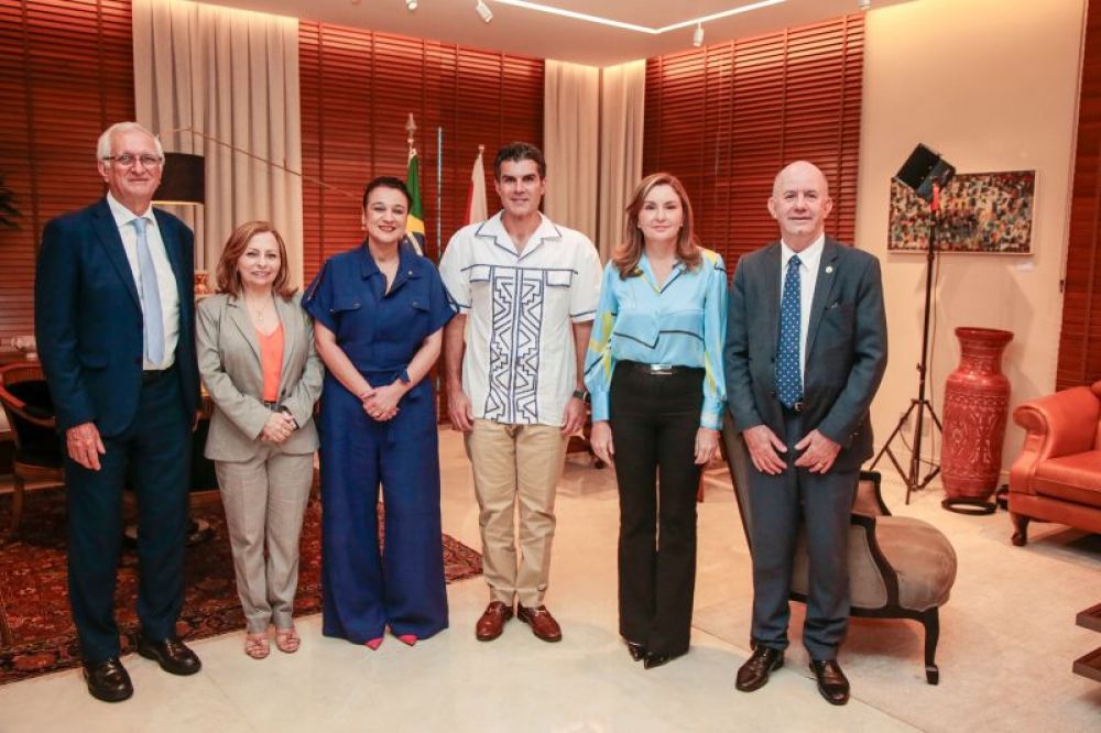 Helder Barbalho ao lado da vice-governadora Hana Ghassan, da presidente do BB, Tarciana Medeiros, e dos secretários de Estado Elieth Braga e René Sousa Júnior / Foto: Marco Santos / Ag. Pará