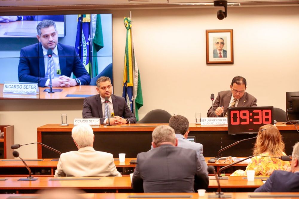 Procurador-geral do Estado, Ricardo Sefer, ressaltou que o Pará é um dos maiores estados geradores e produtores de energia elétrica e que paga uma das maiores tarifas do país