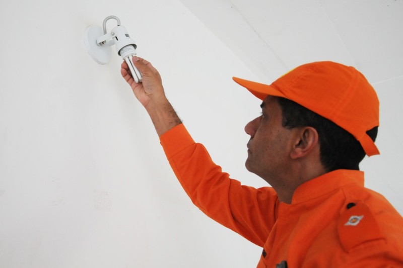 Prevenção de choques elétricos começa na elaboração da planta do imóvel