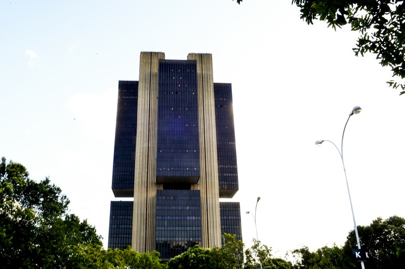 Copom define hoje taxa básica de juros da economia