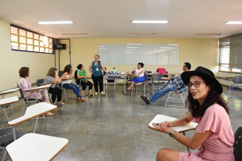 Servidores da rede pública participam de homenagens ao Dia do Professor