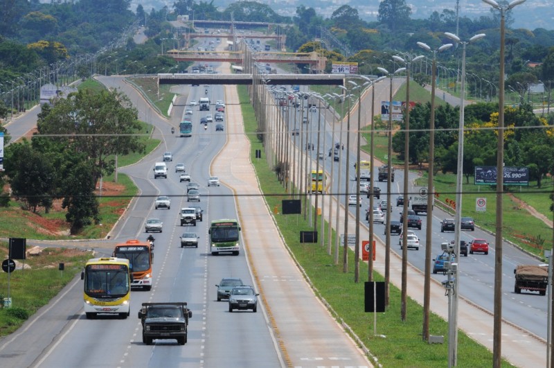Epia terá faixa exclusiva para ônibus a partir de segunda-feira (24)
