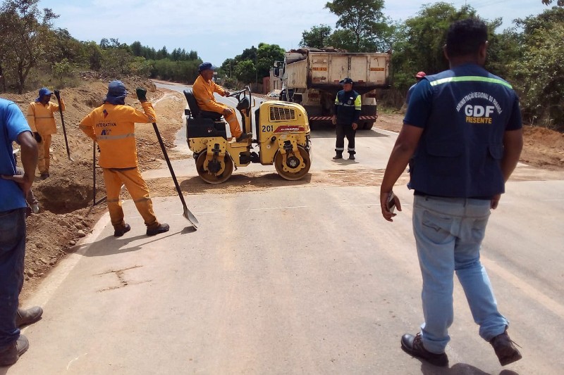 Sobradinho dos Melos ganha rede de drenagem e reforço nas vias