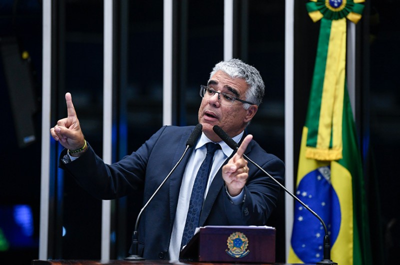 Girão critica interferência direta do TSE no processo eleitoral