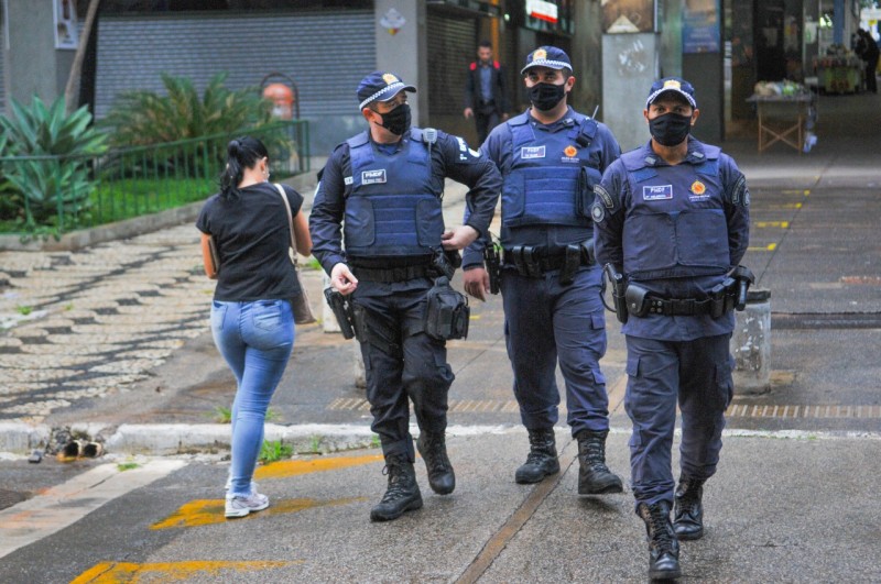 Confira o que abre e fecha no Dia do Servidor Público