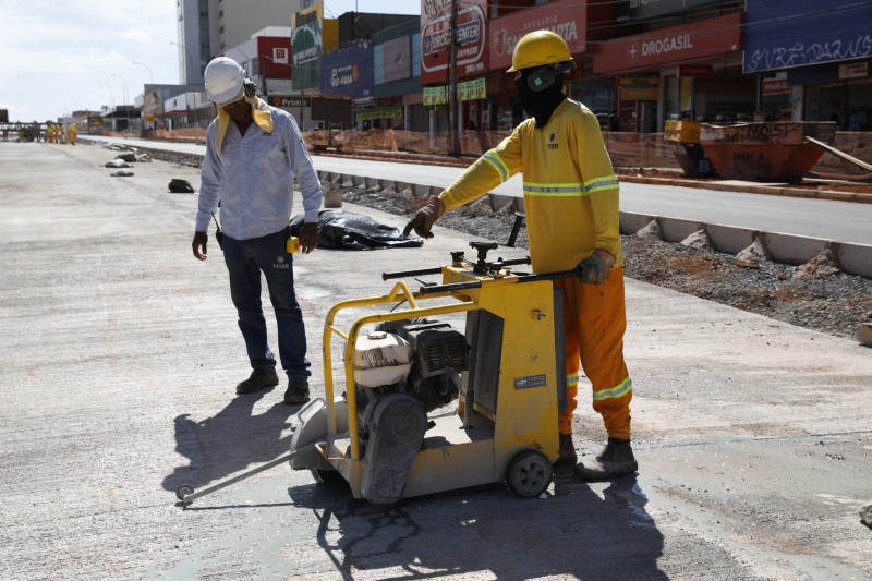 Juntas de dilatação preservam pavimento rígido do Túnel de Taguatinga