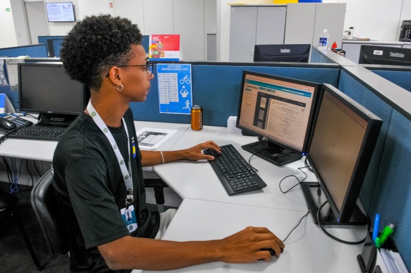 Mercado de trabalho para jovens no DF será analisado na quinta (3)