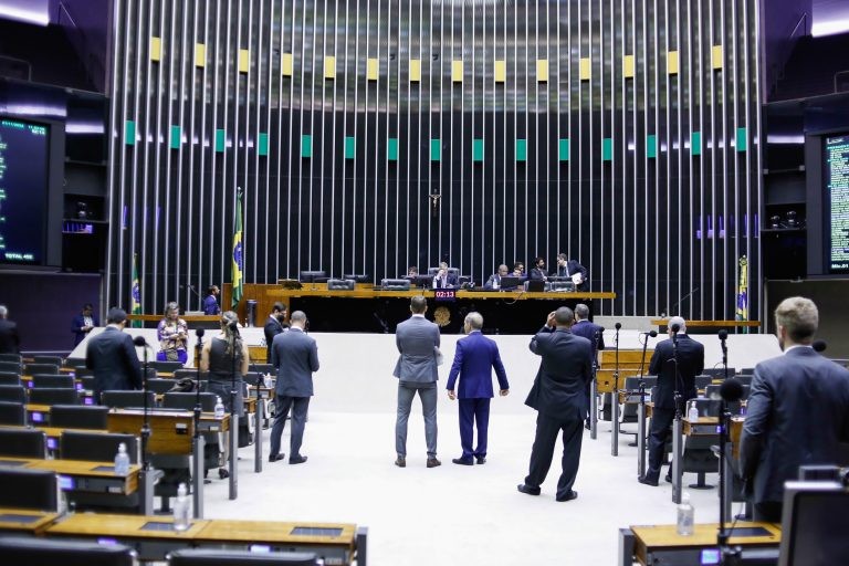 Plenário aprova urgência para duas propostas e encerra a Ordem do Dia