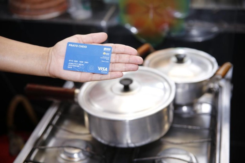GDF paga R$ 30,7 milhões de Cartão Prato Cheio e DF Social