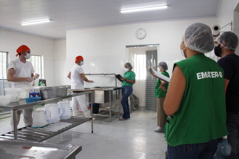 Curso EaD ensina boas práticas na pequena agroindústria rural