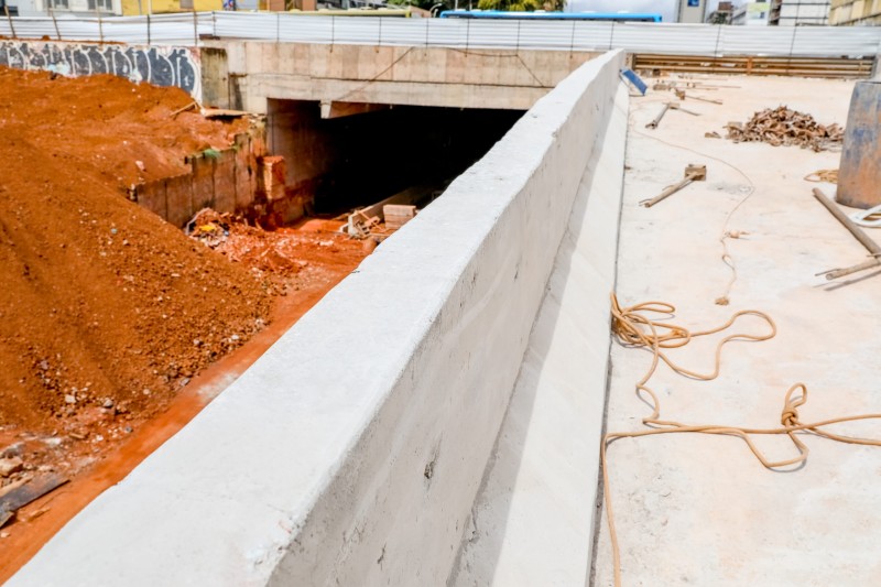 Concluída a produção de barreiras new jersey na rampa do BRT