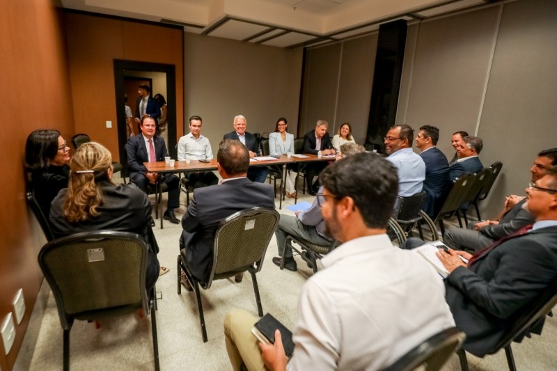 Planejamento de governo para os próximos quatro anos é discutido em reunião