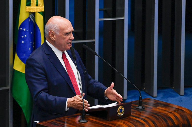 Lasier critica presidente do TSE, ministro Alexandre de Moraes