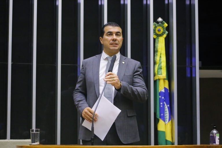 Projeto cria carteira profissional para agentes de segurança privada