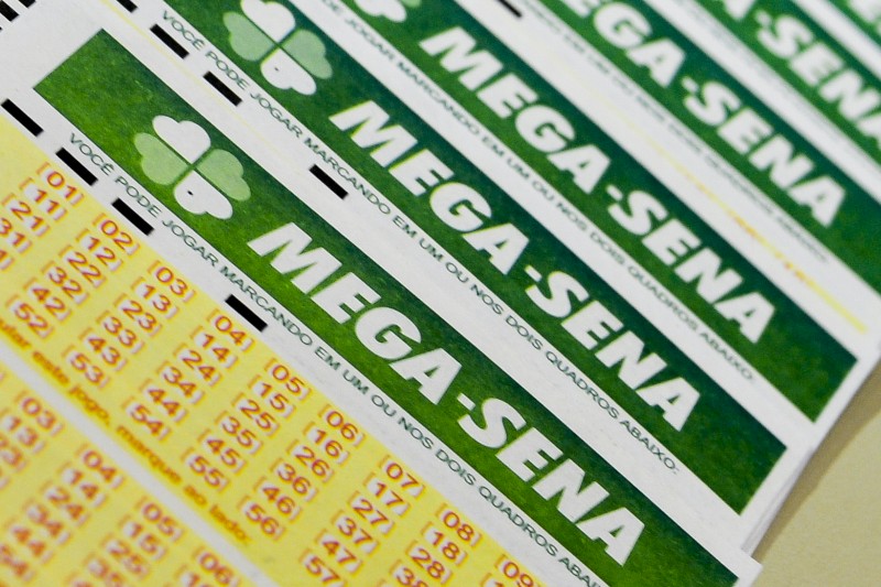 Confira as dezenas da Mega-Sena sorteadas nesta quarta-feira