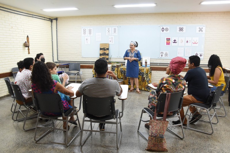 Professores têm formação continuada em educação antirracista