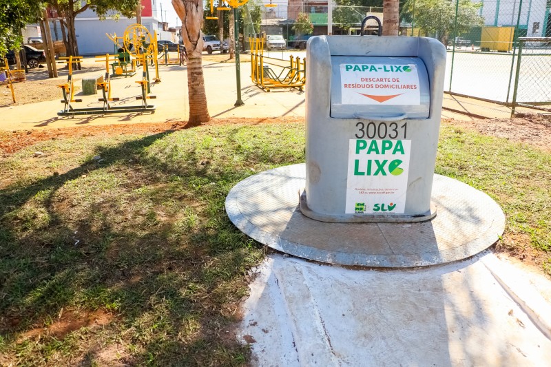 Em 2022, GDF investiu R$ 3,7 milhões na instalação de 108 papa-lixos