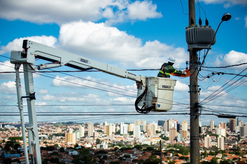 São Sebastião terá áreas sem energia nesta 5ª (24) para construção de redes