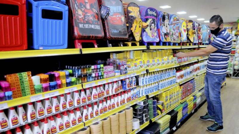 Lançado chamamento público para fornecedores de material didático escolar