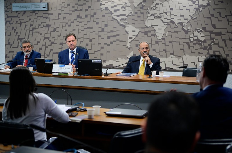 Comissão de Agricultura vota PL dos Agrotóxicos nesta terça