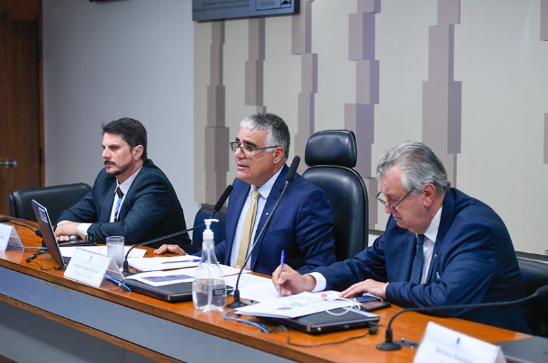 Participantes de debate criticam processo eleitoral e pedem que TSE analise denúncias