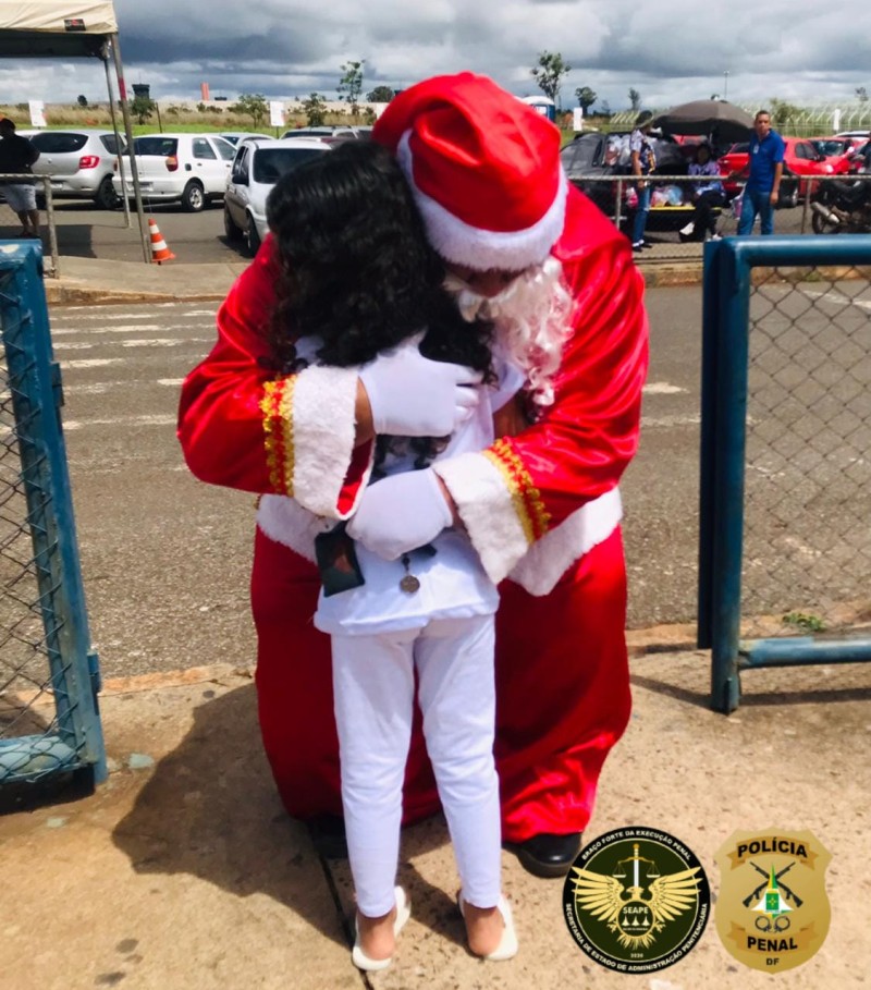 Sistema prisional surpreende visitantes com recepção de Natal