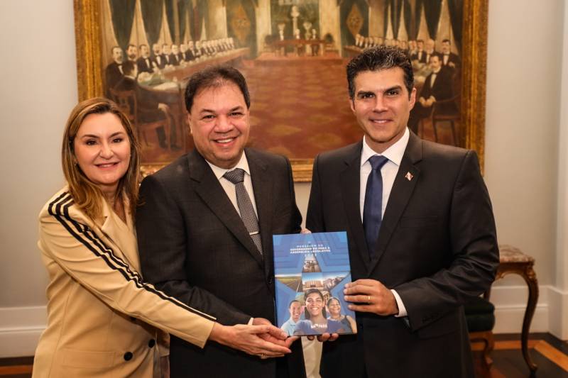 Governador Helder Barbalho presta contas durante abertura do ano legislativo da Alepa
