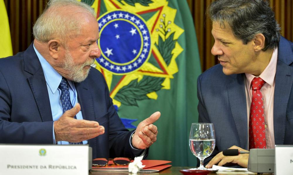 Teto do crédito consignado do INSS sobe para 1,97% ao mês