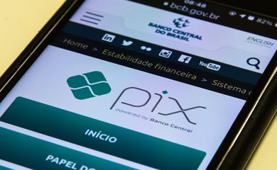 Bancos deixarão de operar transferências por DOC e TEC até 2024