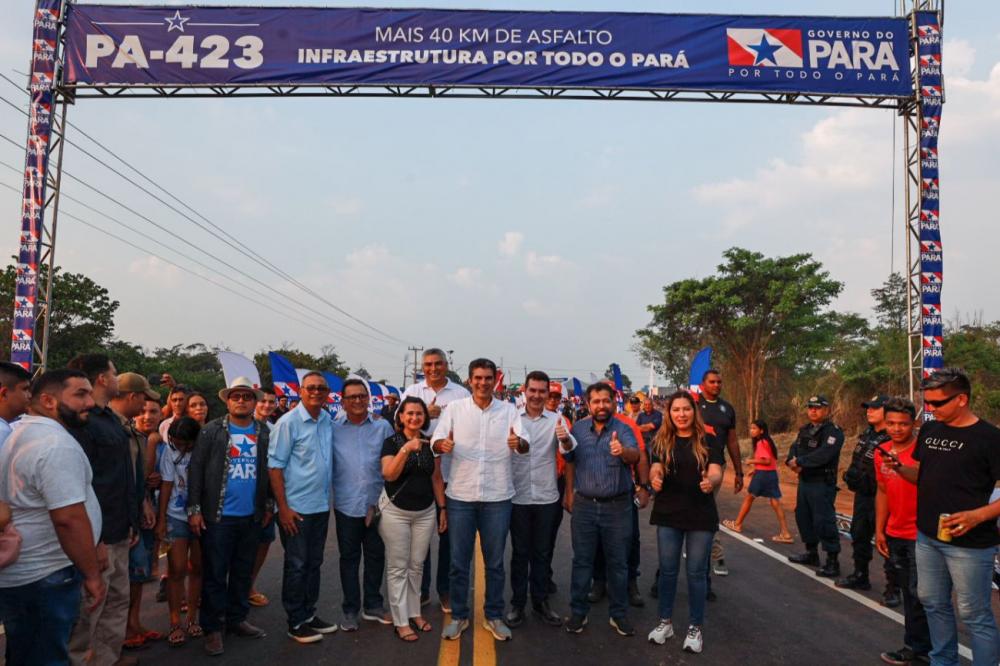 Governo do Pará entrega PA-423 totalmente asfaltada, em Monte Alegre, Baixo Amazonas