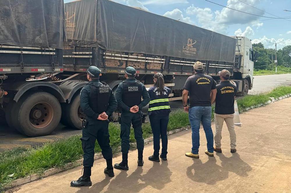 Sefa apreende 50 toneladas de madeira em Conceição do Araguaia