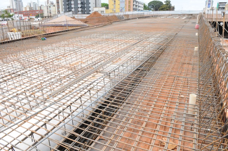 Cilindros de isopor darão leveza à rampa do BRT no Túnel de Taguatinga