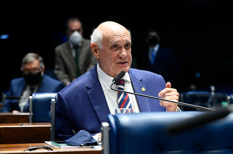 Projeto facilita compra de arma de fogo