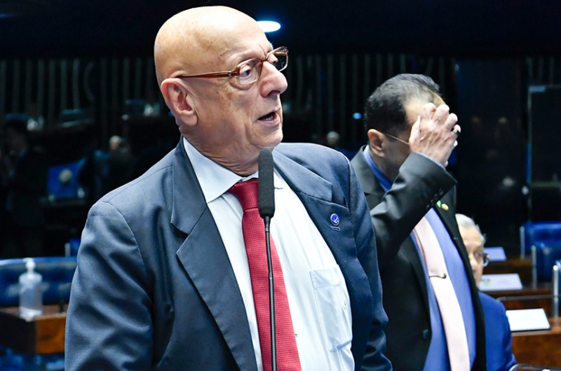 Amin defende criação de frente de apoio ao microcrédito e às microfinanças