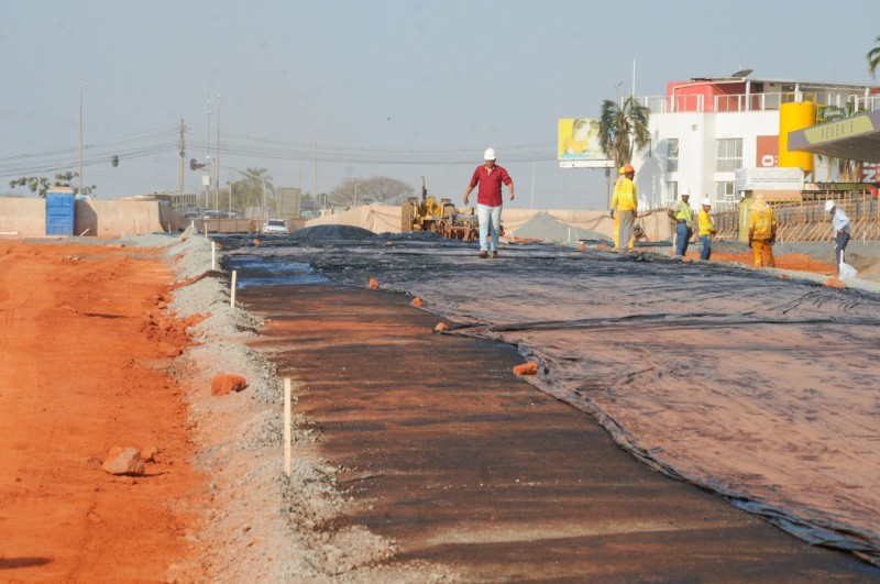 Termina a concretagem da rampa do BRT no Túnel de Taguatinga