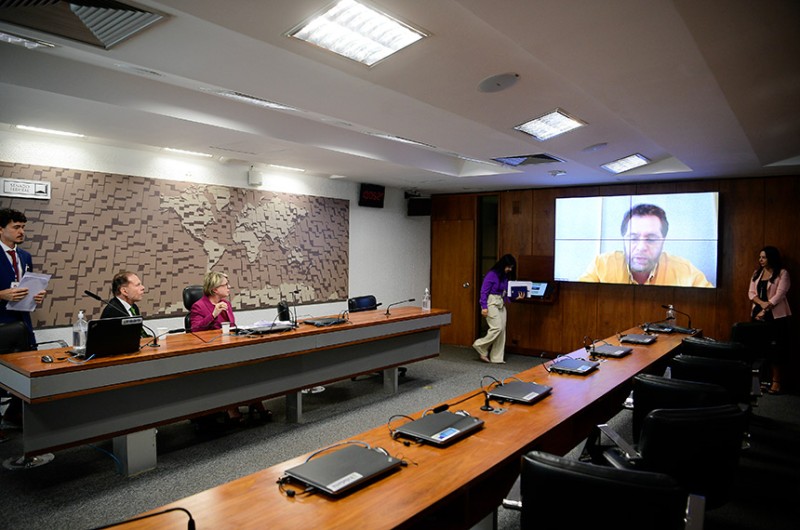 CRE aprova instalação de escritório da OCDE no Brasil