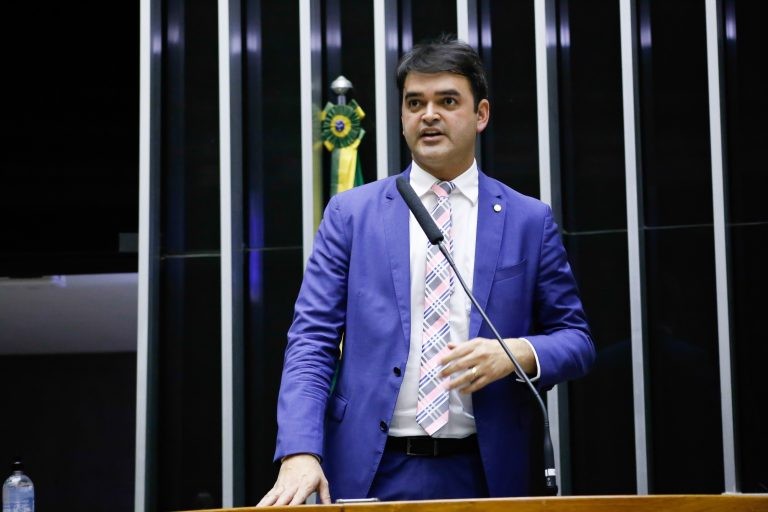 Proposta permite penhora de website para pagar dívidas