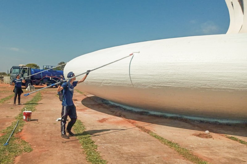 Cúpulas pintadas e espelho d’água mais limpo na Catedral de Brasília