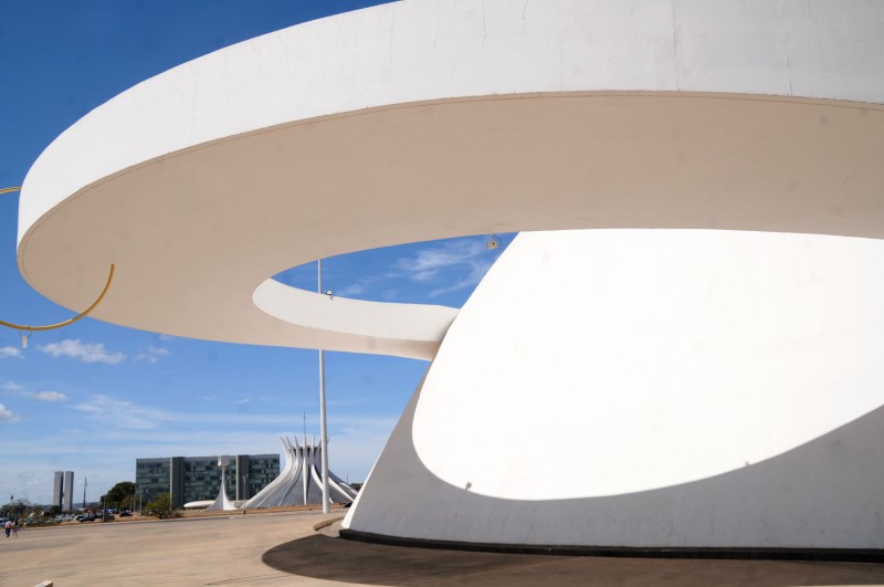 Aproveite o feriado e faça uma expedição arquitetônica por Brasília!