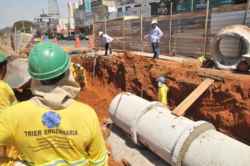 Sistema de drenagem no Túnel de Taguatinga avança mais uma etapa
