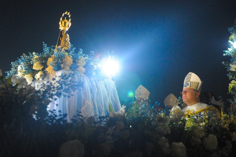 Fiéis festejam a padroeira da cidade com missa na Esplanada